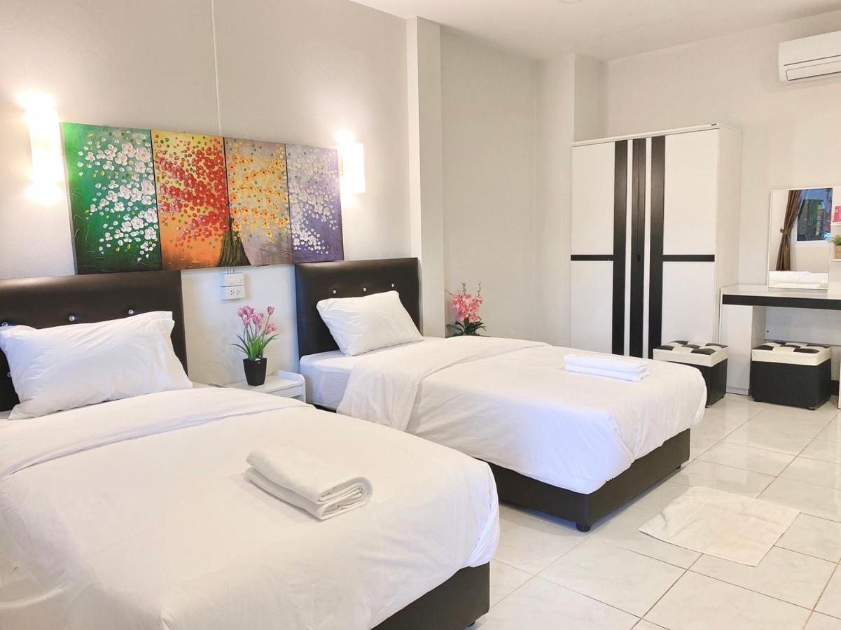 Pantip Boutique Hotel Lamphun Extérieur photo