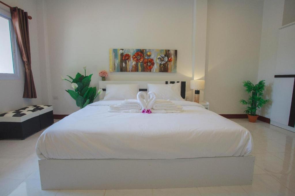 Pantip Boutique Hotel Lamphun Extérieur photo
