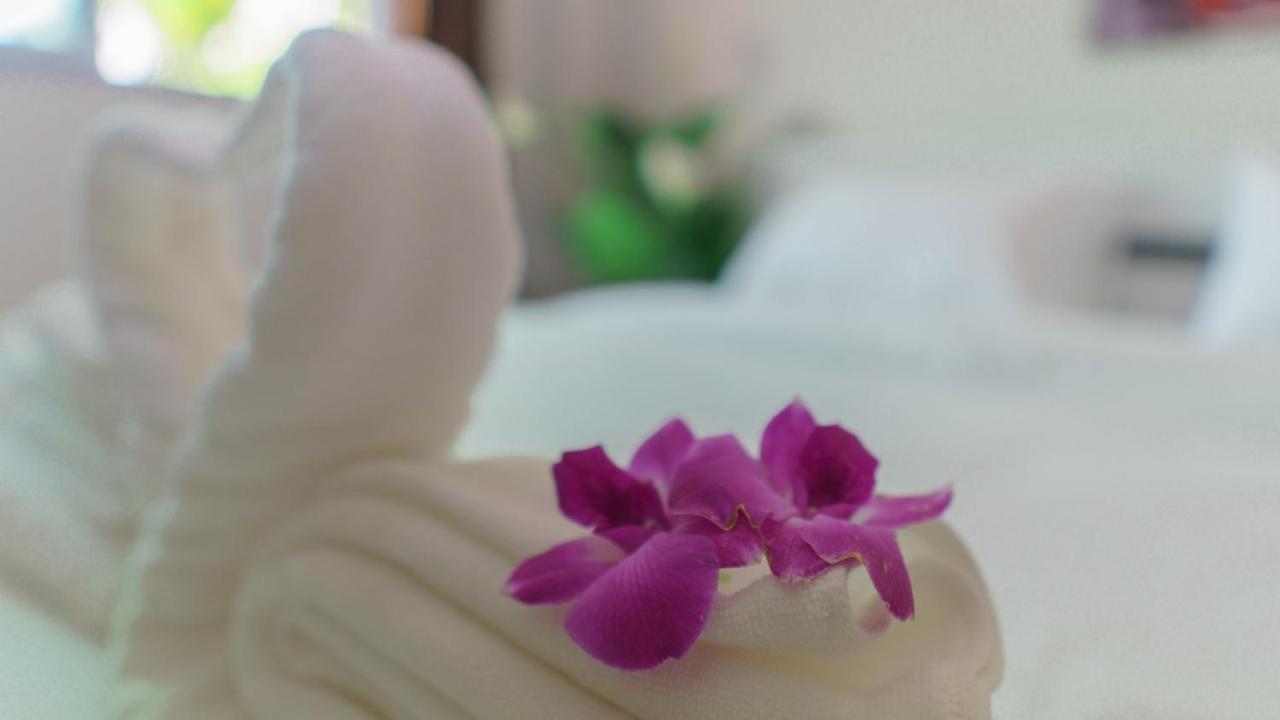 Pantip Boutique Hotel Lamphun Extérieur photo